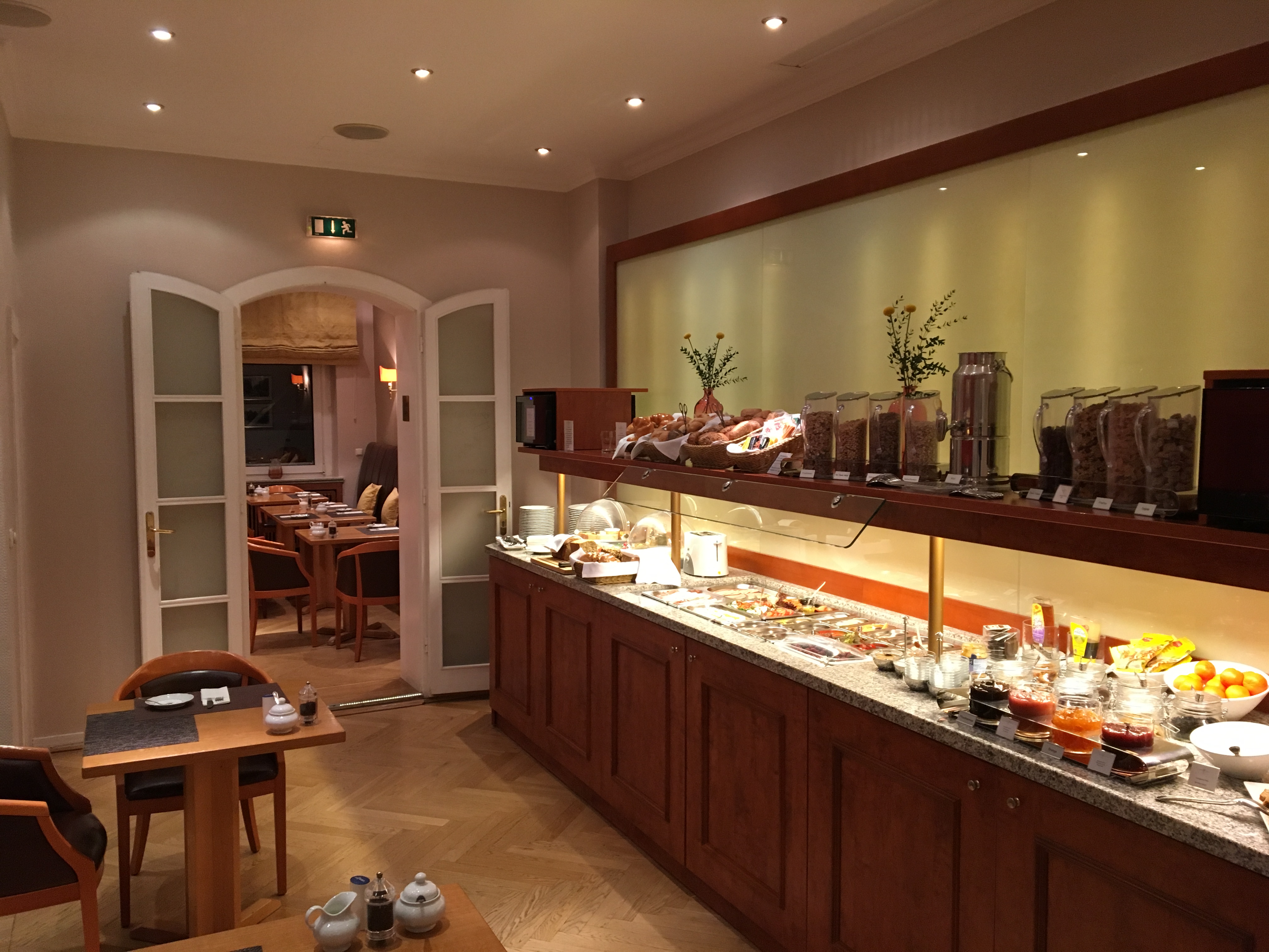 Frühstück / Breakfast Hotel Savoy Hannover